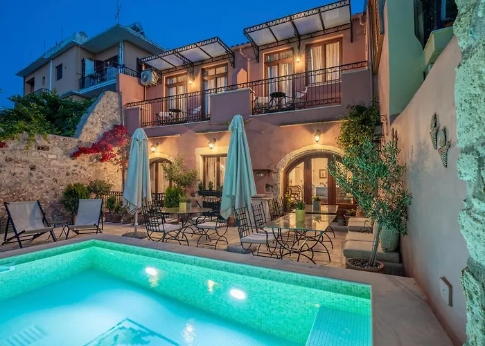Phaedra Suites (Adults Only)